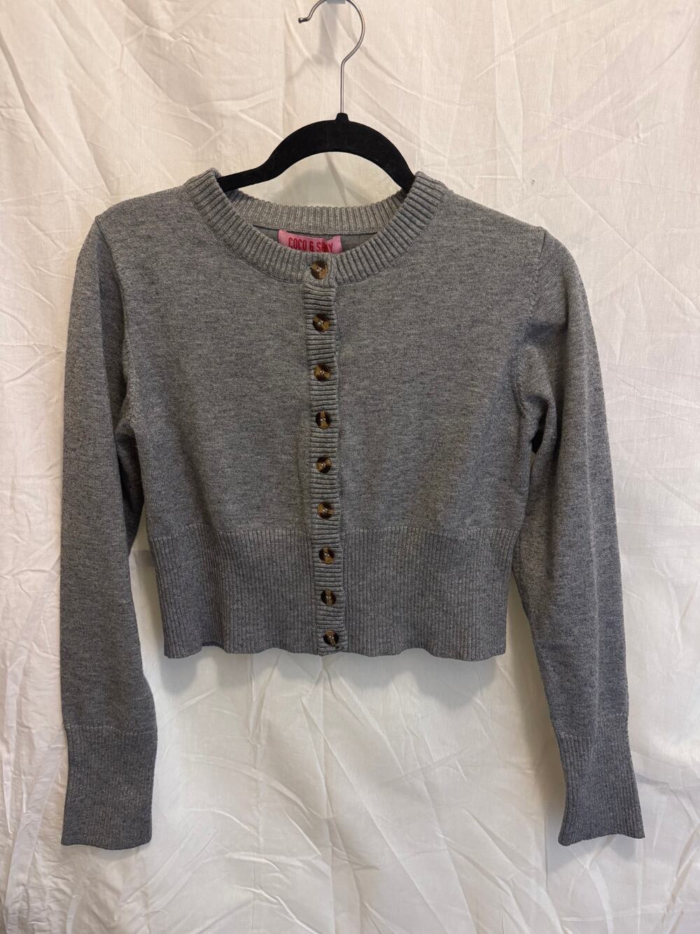 Coco & Shay Light Gray Cropped Button Up Cardigan Knit Sweater Women's Size XL